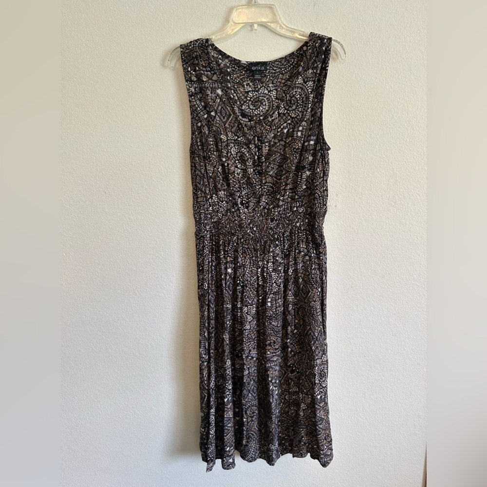ERIKA Large sleeveless stretchy waist dress